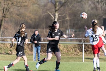 Bild 119 - wBJ SV Wahlstedt - SV Henstedt Ulzburg : Ergebnis: 0:1